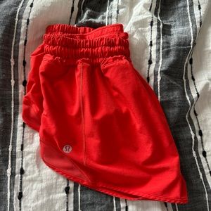 Lululemon Hotty Hot shorts